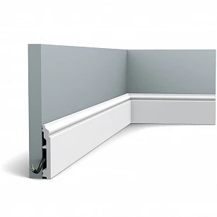 Плинтус из дюрополимера Orac Decor SX173 2000х100х16 в интерьере